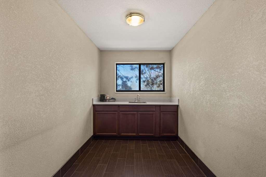 Comfort Inn Huntington Near University Ruang foto