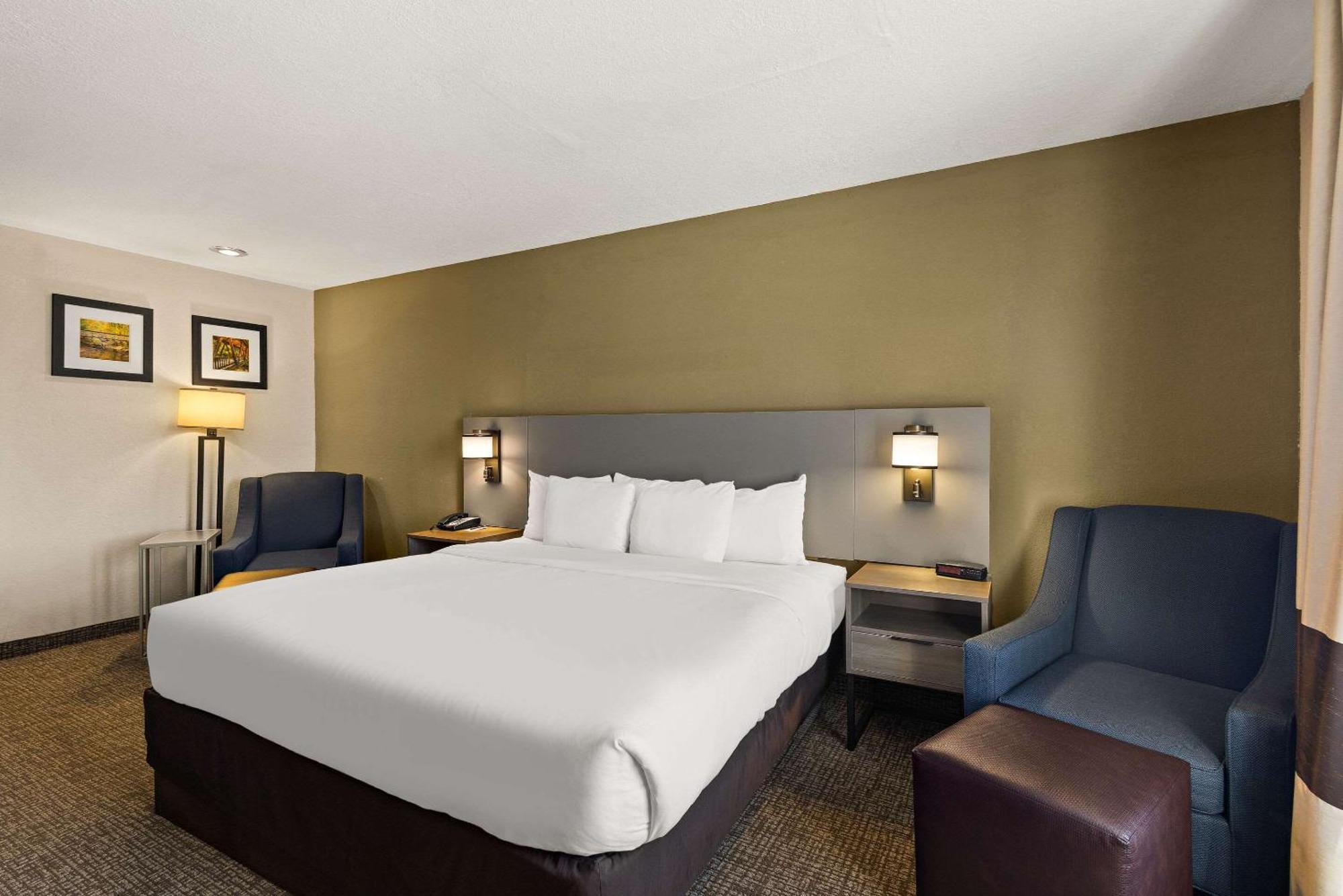 Comfort Inn Huntington Near University Bagian luar foto
